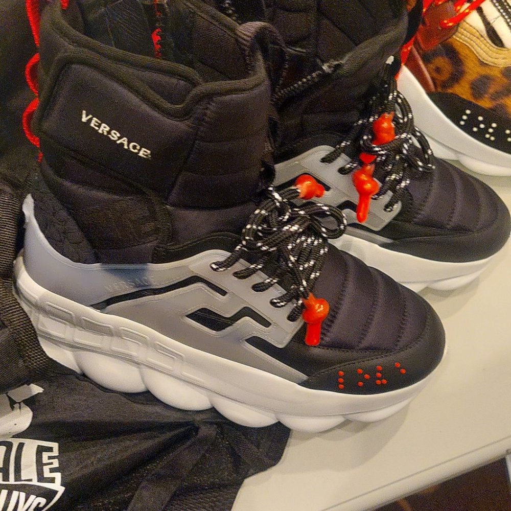 Versace Chain Reactions - Picture 4 of 6